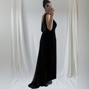 TADASHI Vintage Black Stretch Velvet Backless Maxi Dress | Size Small/Medium